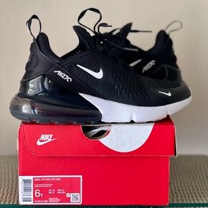 Nike Air Max 270 6Y Women’s 7